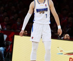 乐鱼·体育官方网站-贝利总算证明了自己的能力 曾凡博、方硕等球员下一场有可能回归