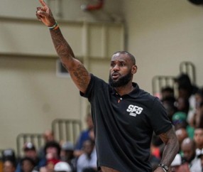 乐鱼·体育官方网站-排面！詹皇二儿子轰12分 老詹当教练 NBA8队考察
